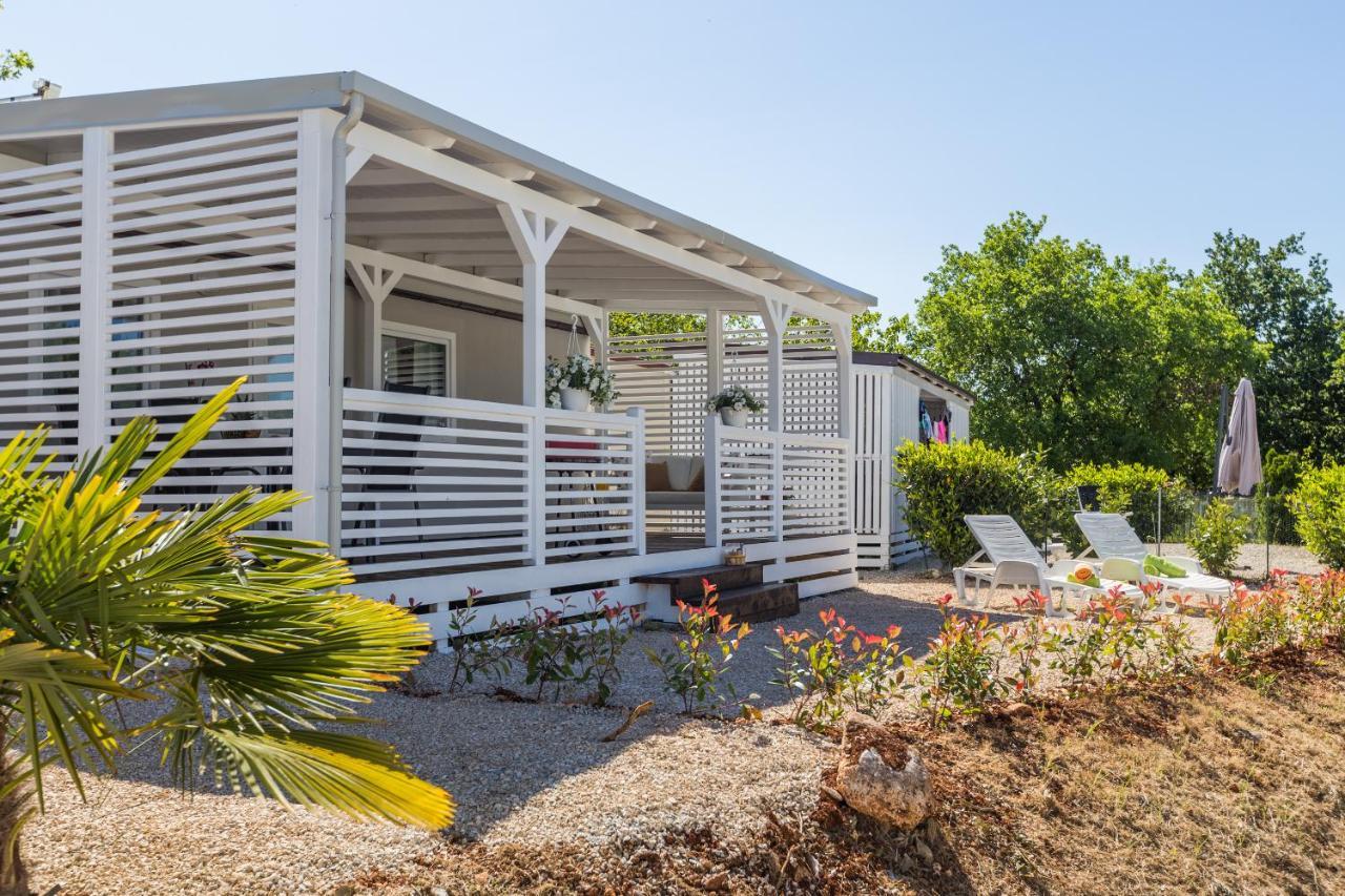 Zelena Laguna Mobile Homes Mugeba Exterior photo