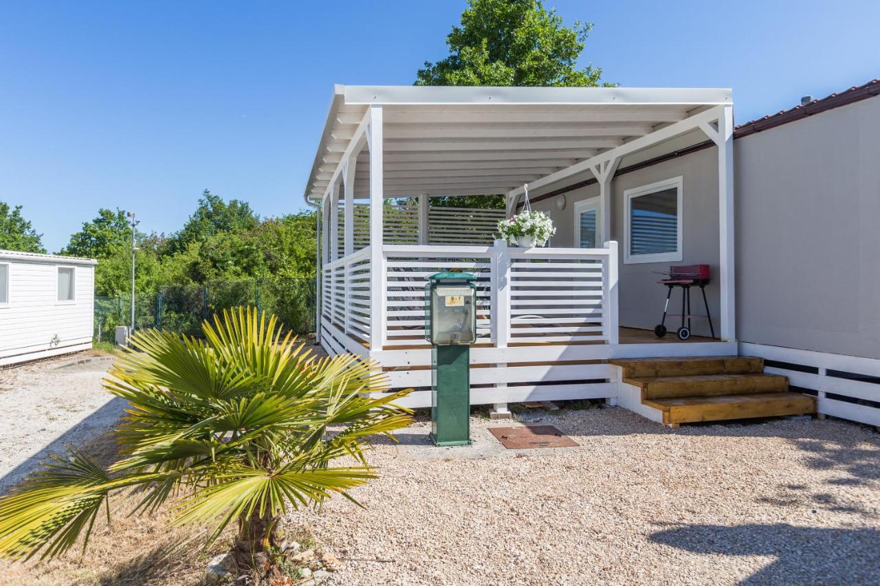 Zelena Laguna Mobile Homes Mugeba Exterior photo