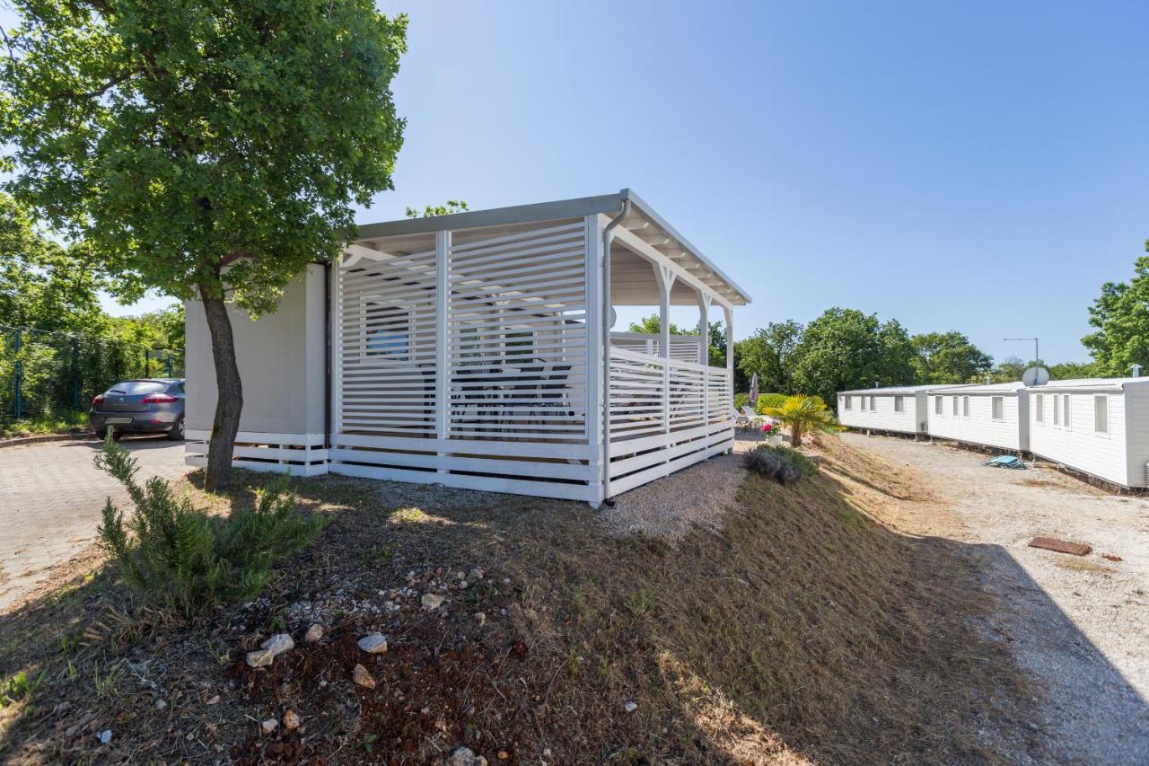 Zelena Laguna Mobile Homes Mugeba Exterior photo
