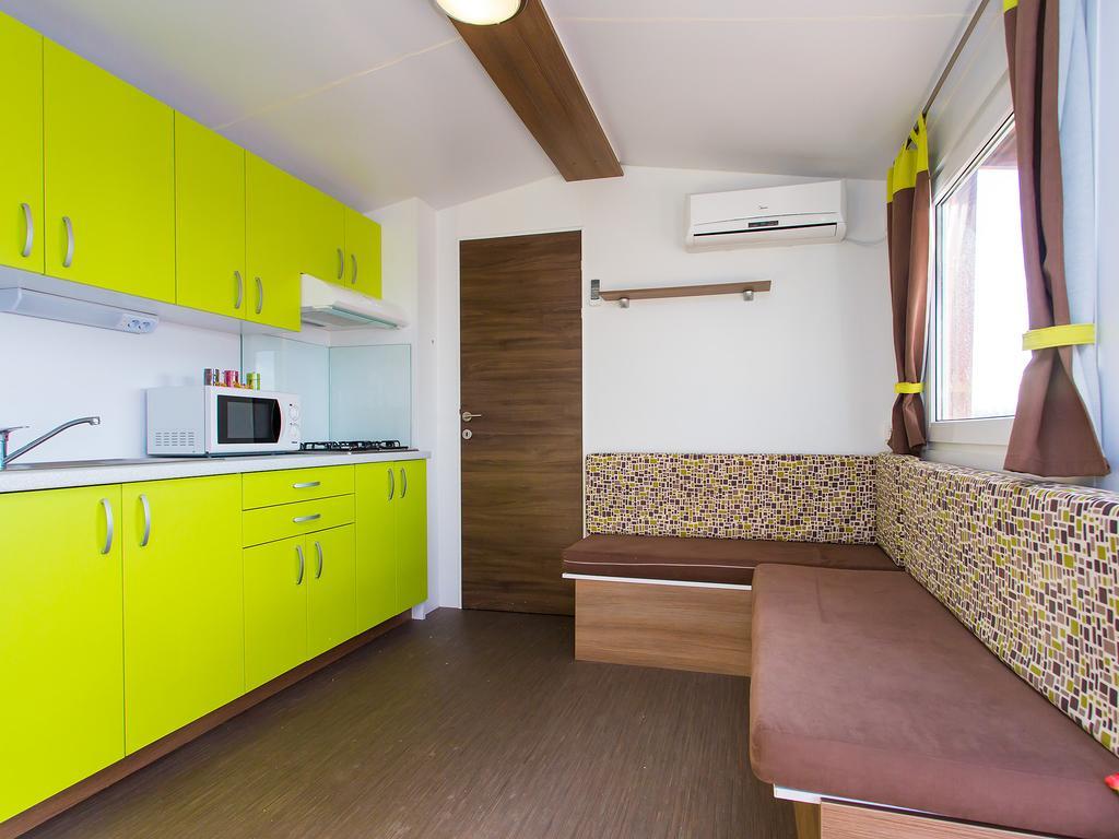 Zelena Laguna Mobile Homes Mugeba Exterior photo